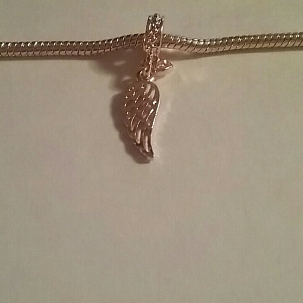 Rose gold braclet and charm